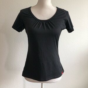 The North Face Women's Black and Gray Striped Vaporwick Shirt Small